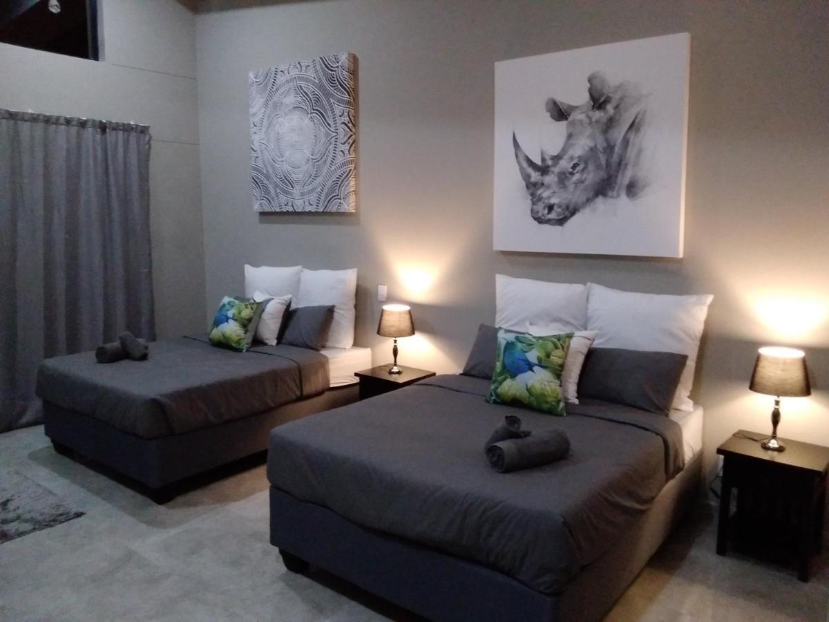 Fijnbosch Game Lodge 제프리스 베이 외부 사진